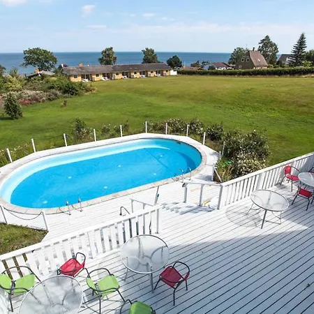 Курортный комплекс Bornholm 3*